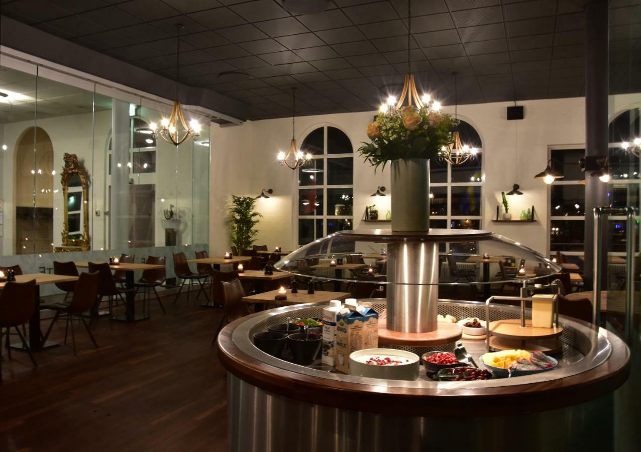 הולסטברו Hotel Schaumburg מראה חיצוני תמונה